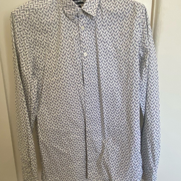 Jules (French brand) size XL (USA size L) fun dress shirt with giraffes on it. - Picture 5 of 5